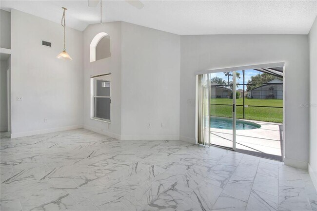 Building Photo - 236 Langham Dr