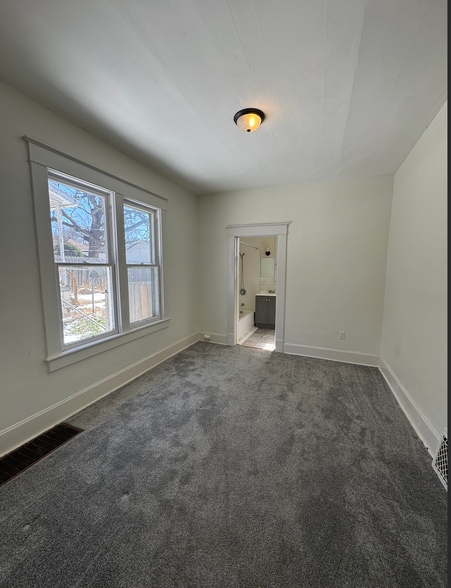 Bedroom 1 - 2806 Felix St