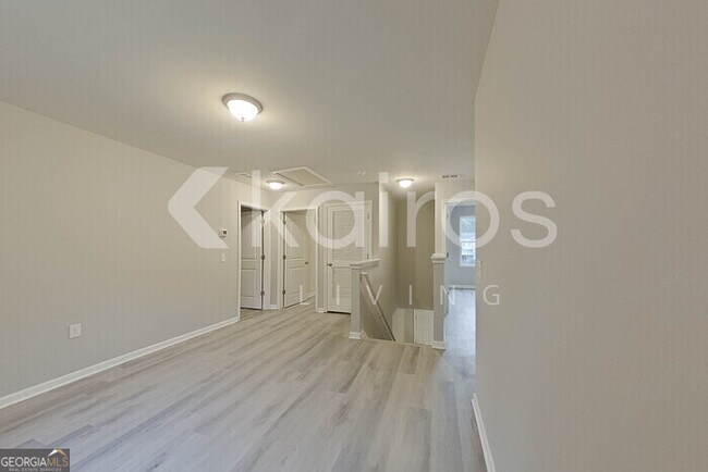 Building Photo - 236 Sunrise Cir