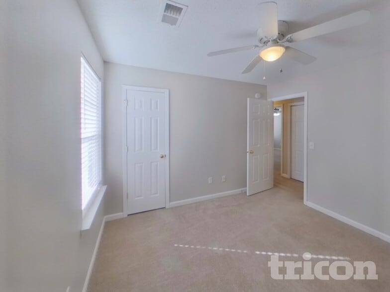 Building Photo - 189 Youpon Dr