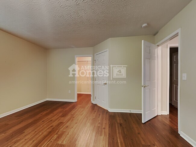 Building Photo - 2069 Whispering Wind Lane