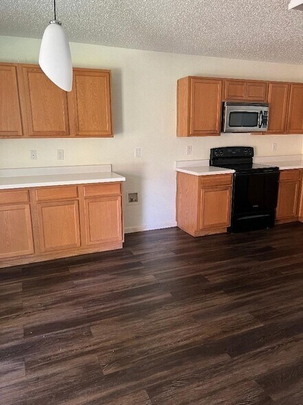 Building Photo - 3556 Quannah Dr