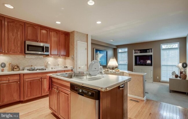 Building Photo - 9810 Bolton Village Ct