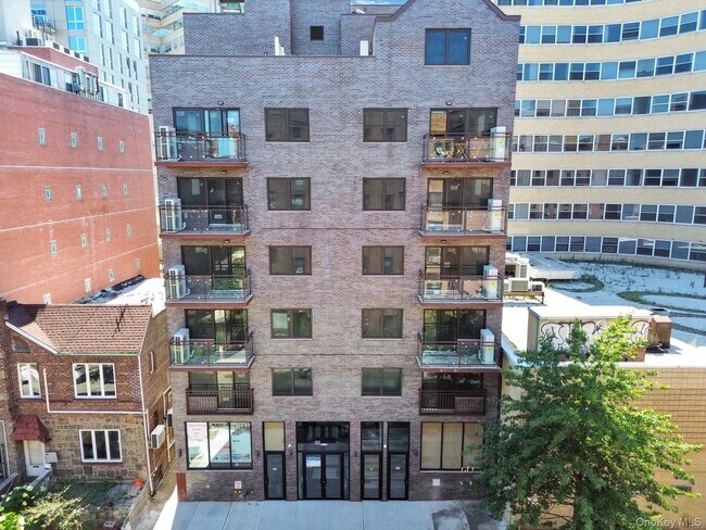 Building Photo - 97-30 64th Ave