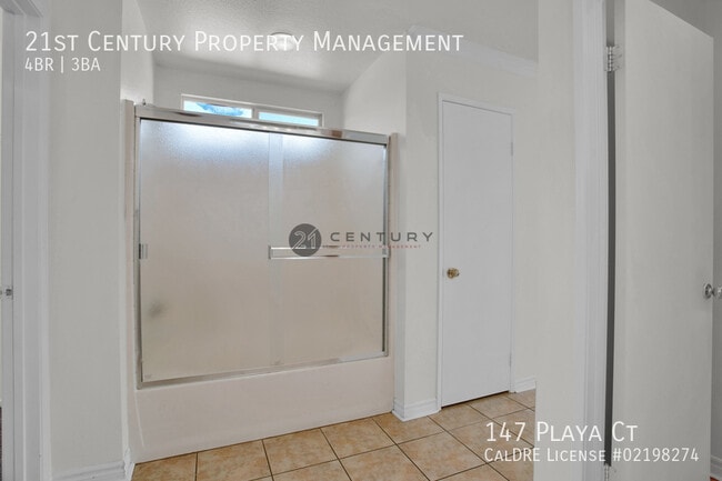 Building Photo - 147 Playa Ct
