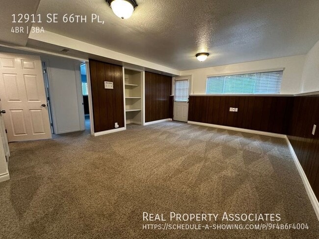 Building Photo - 12911 SE 66th Pl