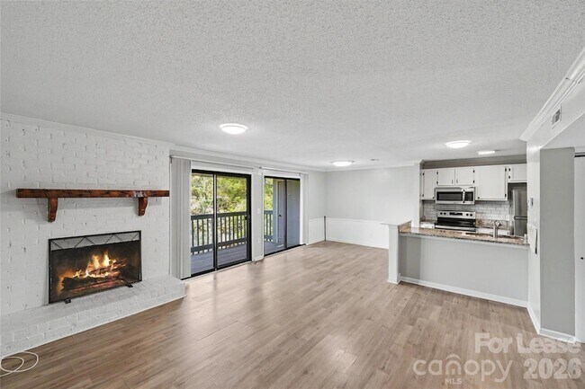 Building Photo - 10971 Harrowfield Rd