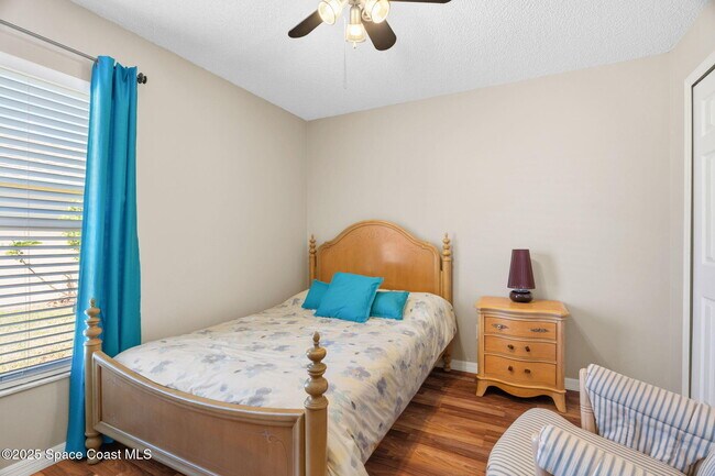 Building Photo - 1015 Homewood Ave