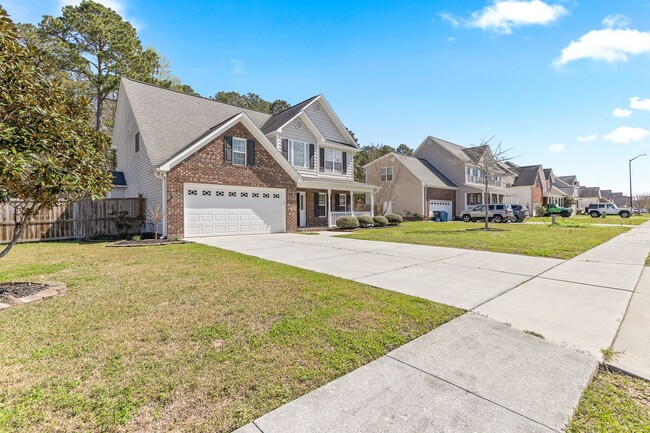 Building Photo - 907 Stagecoach Dr