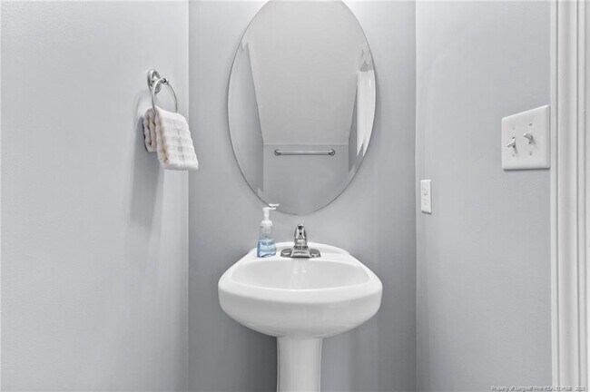 Building Photo - 198 Cape Fear Rd