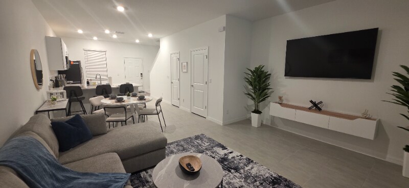 Building Photo - 16527 San Nicola Pl