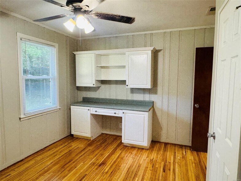 Building Photo - 3609 Loxley Ln