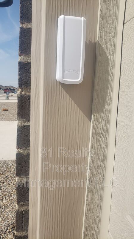 Building Photo - 6804 Lonesome Dove Ln