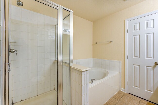 Building Photo - 16718 Mackenzie Mesa Dr