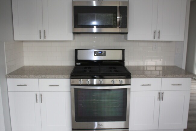 Building Photo - Property Rochester