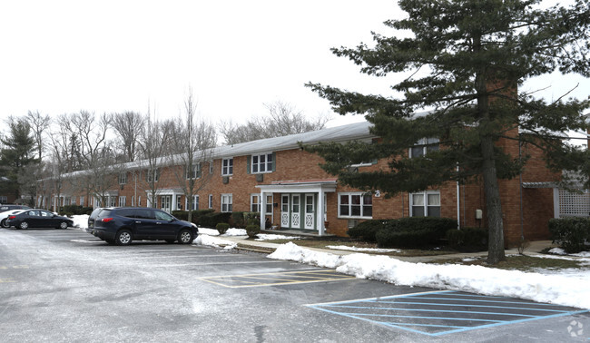 Primary Photo - Navesink Cove Condominiums