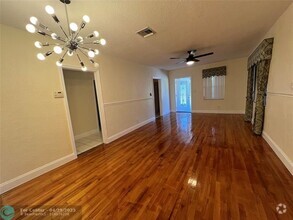 Building Photo - 4240 SW 23rd St
