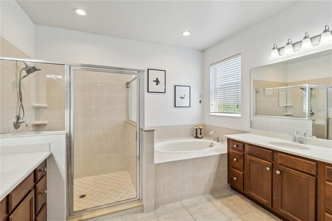 Building Photo - 6838 44th Terrace E