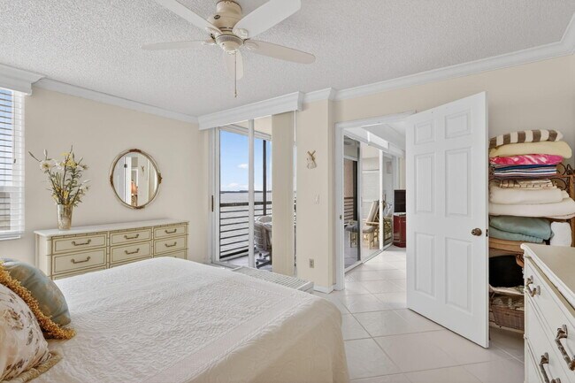 Building Photo - 3382 NE Causeway Blvd