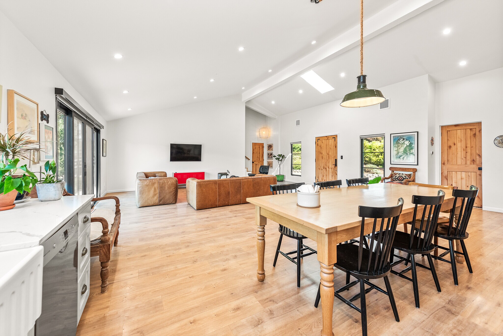 Building Photo - 2474 Barbara Dr