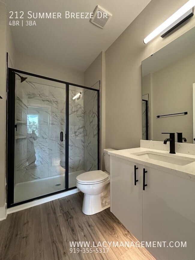 Building Photo - 212 Summer Breeze Dr