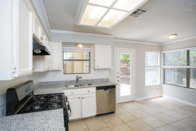 Building Photo - 5401 Loadstone Cove