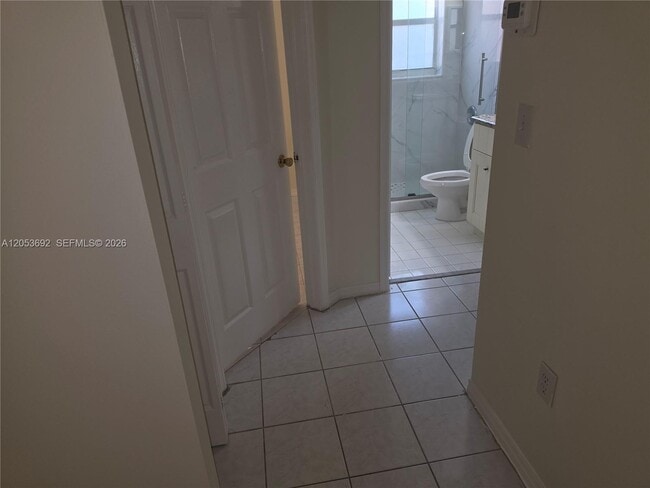 Building Photo - 14241 SW 151st Ave