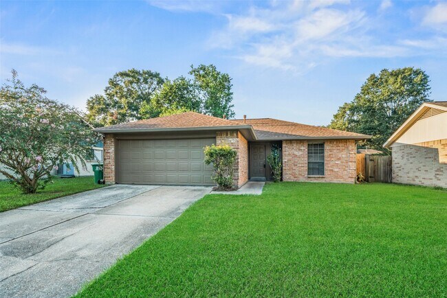 Primary Photo - 2707 Foliage Green Dr