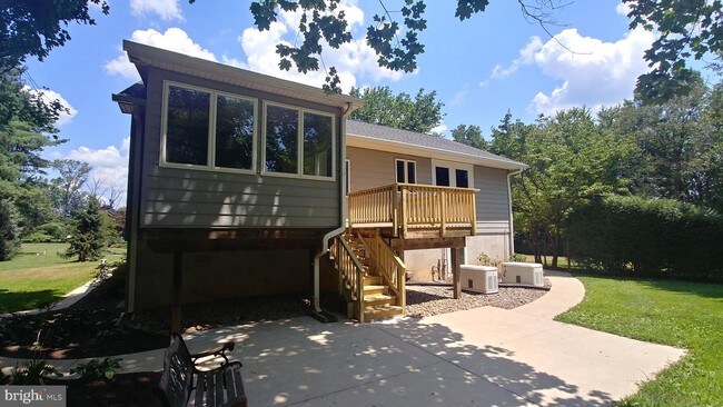 Building Photo - 3789 Ivory Rd