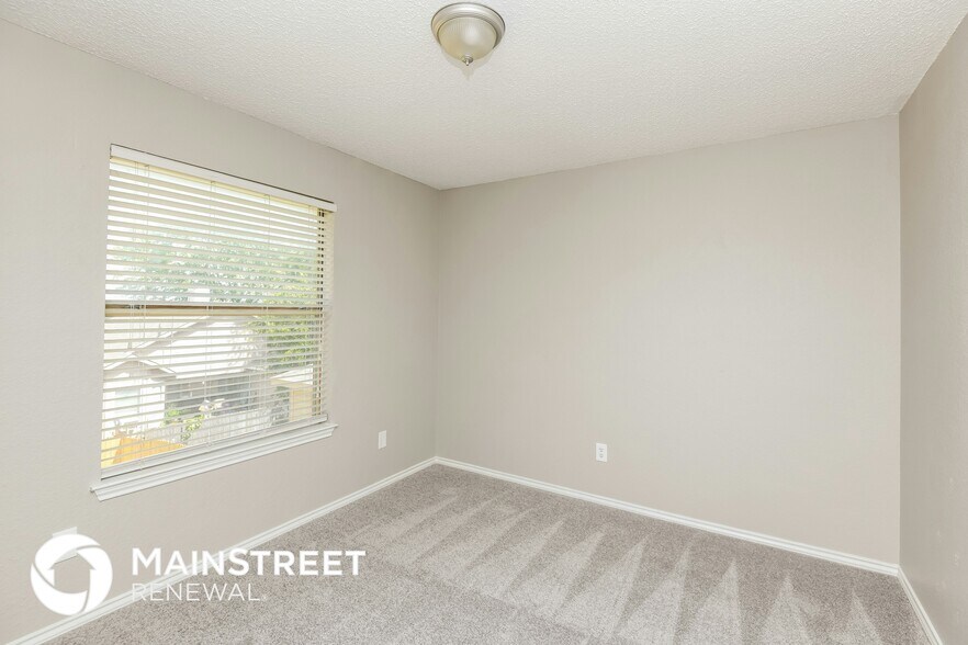 Building Photo - 6304 Woodcreek Trail