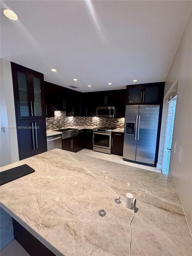 Building Photo - 13765 SW 160th Terrace