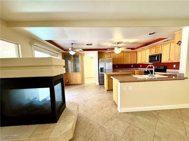 Building Photo - 9796 Raven Wing Canyon Ct