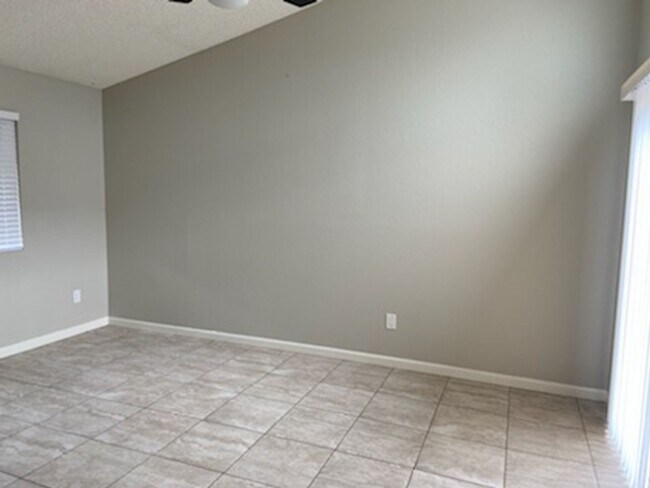 Building Photo - 3 BED MESA CONDO NEAR GILBERT RD & UNIVERSITY AREA