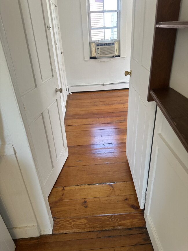 Building Photo - 1 Bedroom, 1 Bathroom apartment in Histori...