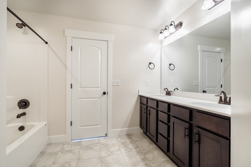 Building Photo - 3803 Big Horn Dr