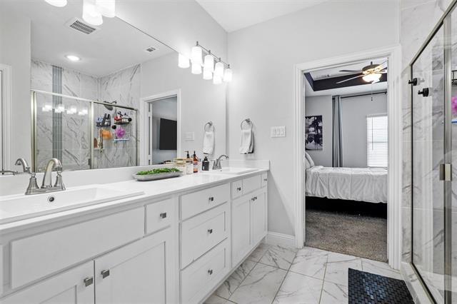 Building Photo - 2264 Palomino St