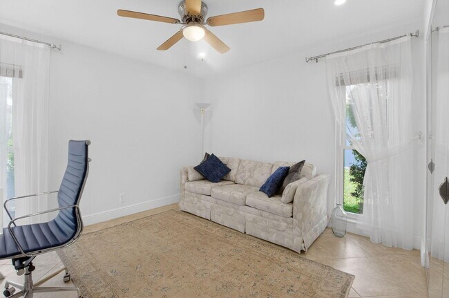Building Photo - 10305 Crosswind Rd