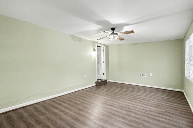 Building Photo - Welcome Home!