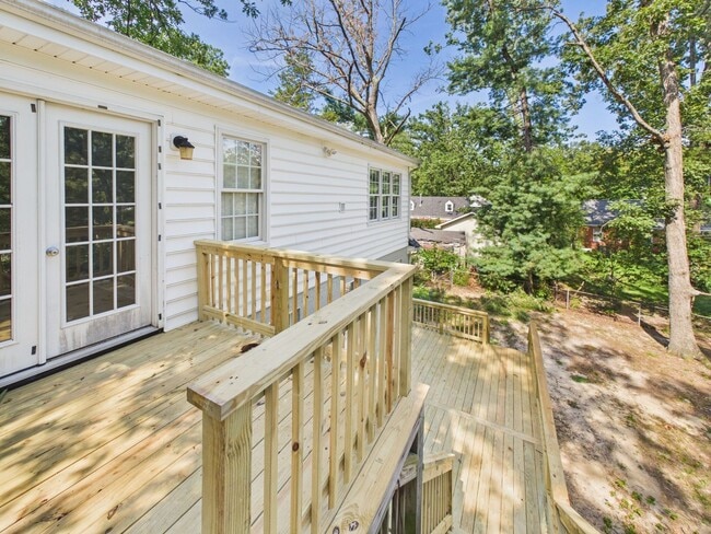 Building Photo - 8410 Weldon Dr