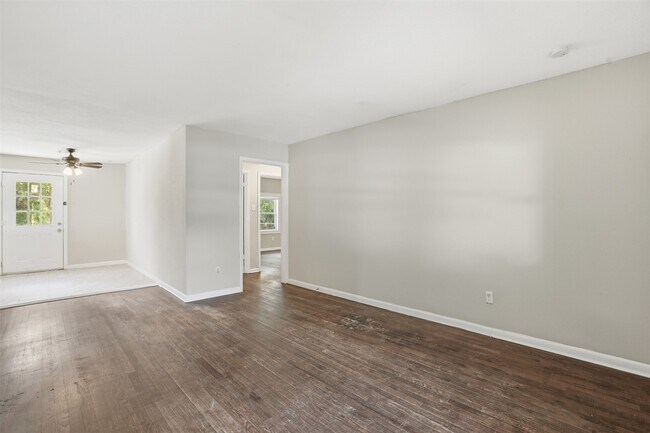 Building Photo - 7301 Conley St