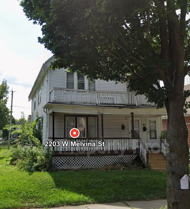 Primary Photo - 2203 W Melvina St