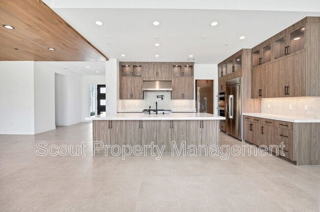 Building Photo - 32195 Daybrook Ter