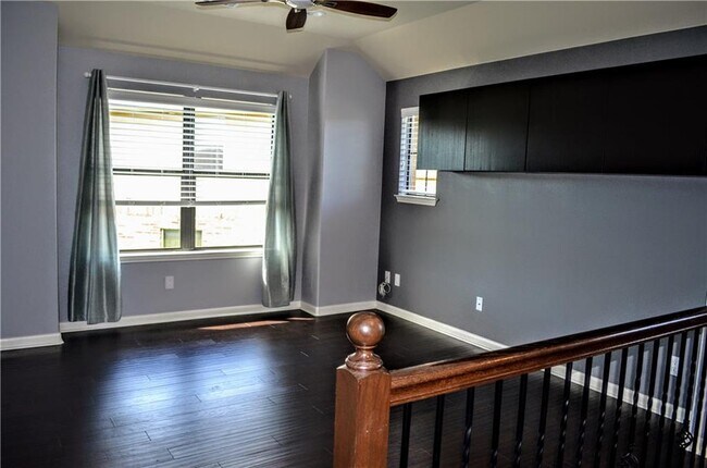 Building Photo - 117 Calima Cove