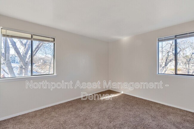 Building Photo - 149 S Zang Way