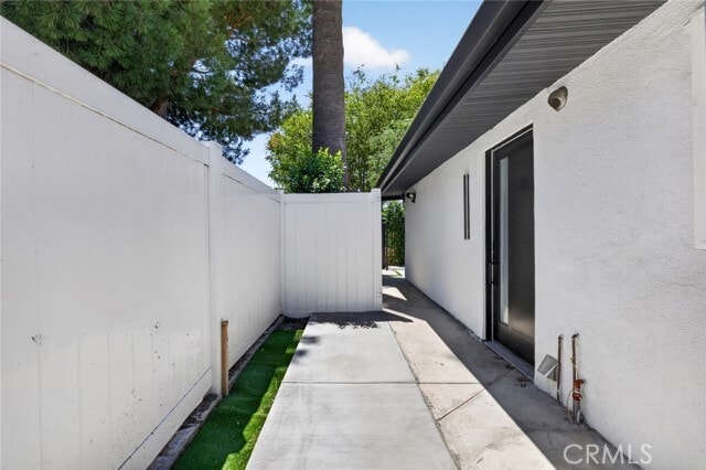 Building Photo - 10804 Paso Robles Ave
