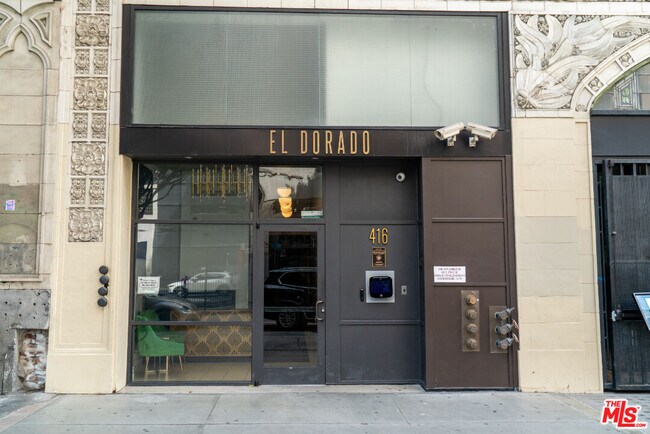 Building Photo - 416 S Spring St