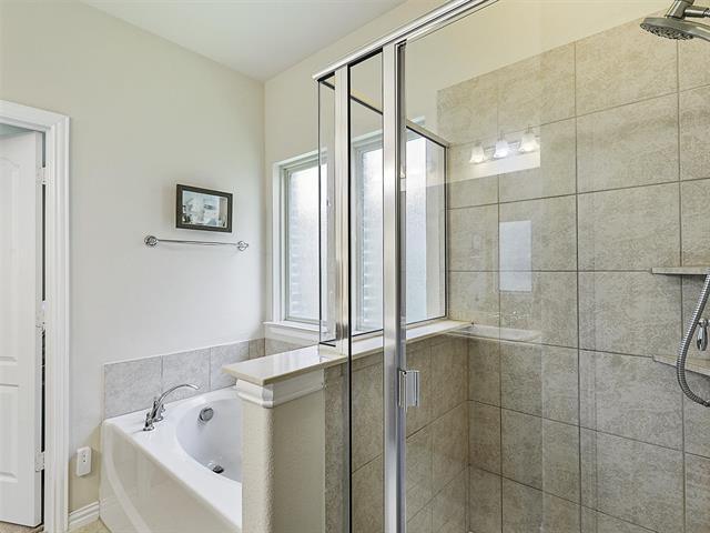 Building Photo - 2613 Sunstar Dr
