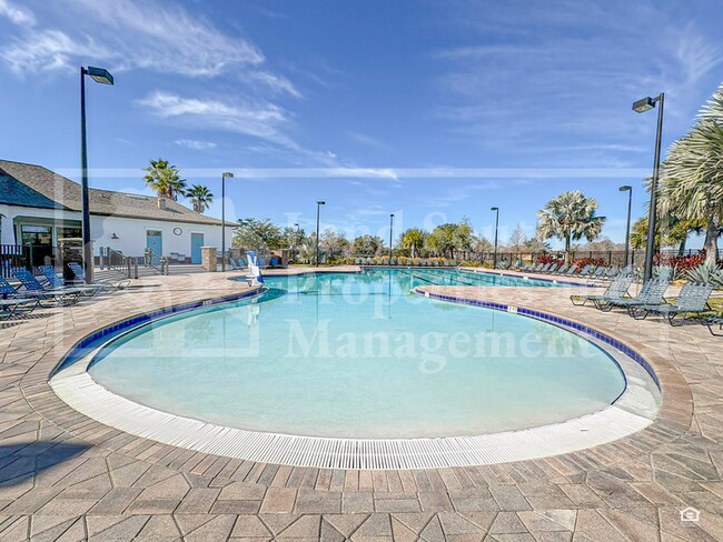 Building Photo - 6720 Great Bear Dr