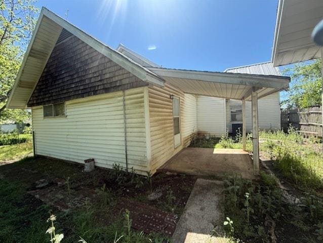 Building Photo - 411 E Avenue G