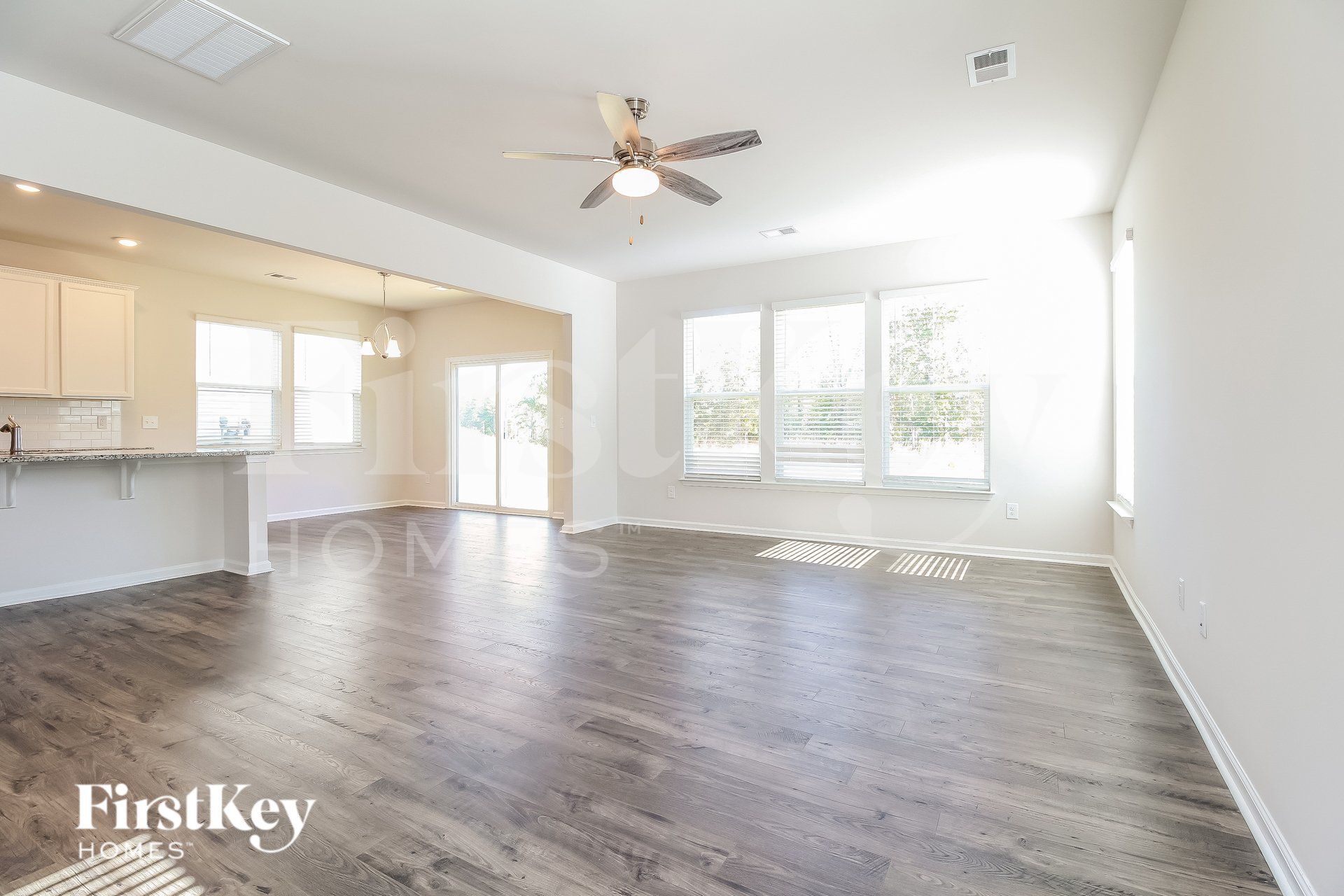 Building Photo - 412 Stonefence Dr